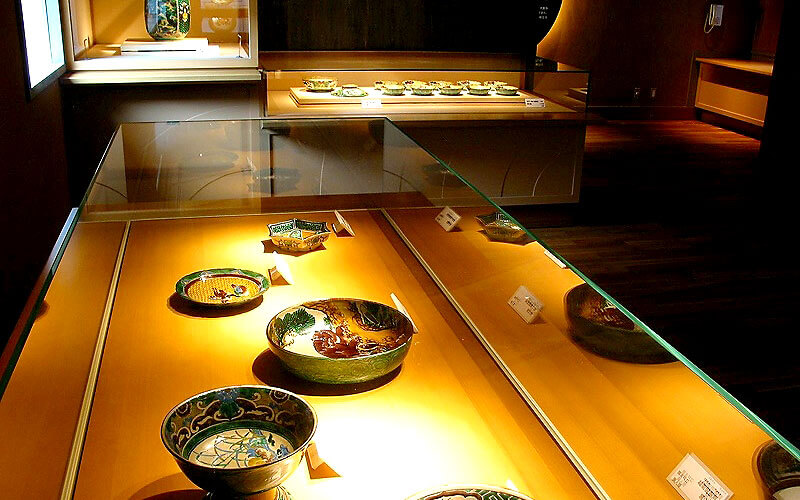 石川県九谷焼美術館